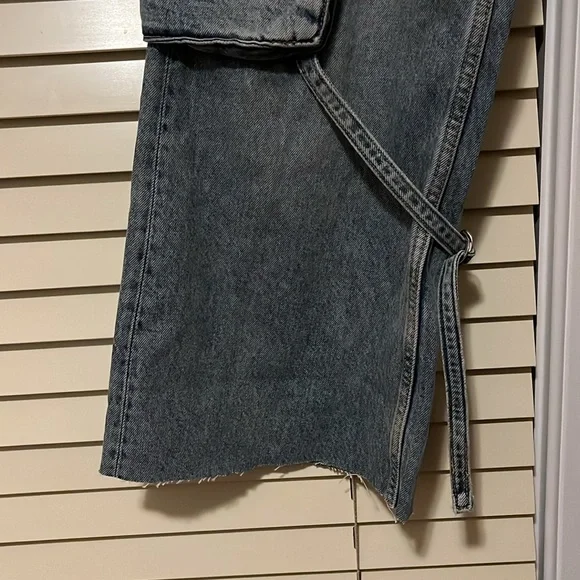 Zara Petite Cargo Jeans with Raw Hem - Picture 3 of 5